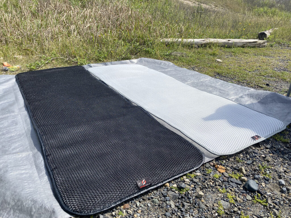 涼しいキャンプマット