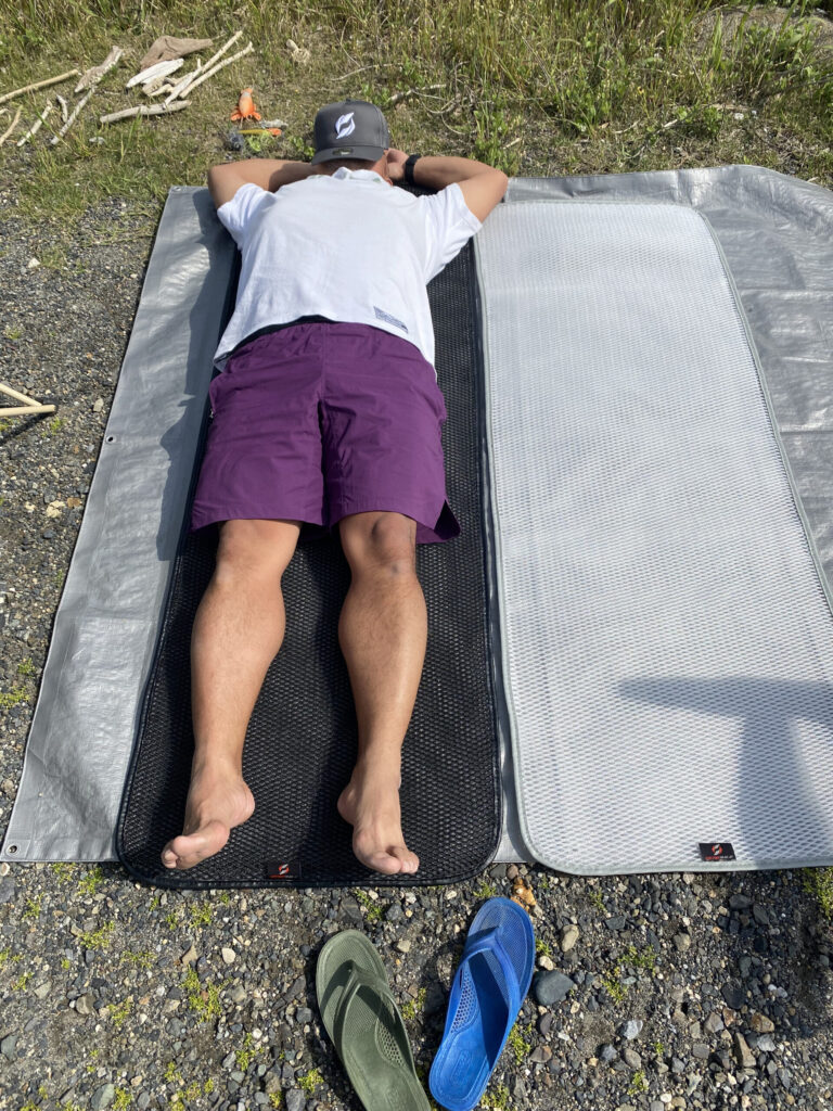 涼しいキャンプマット