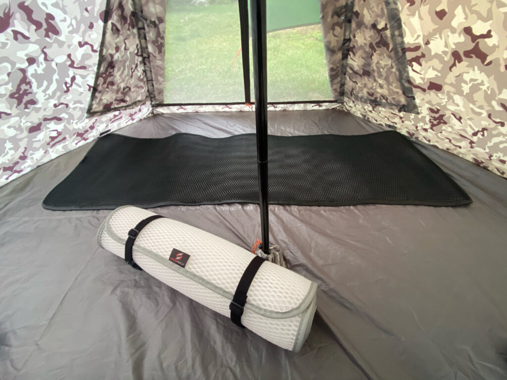 涼しいキャンプマット