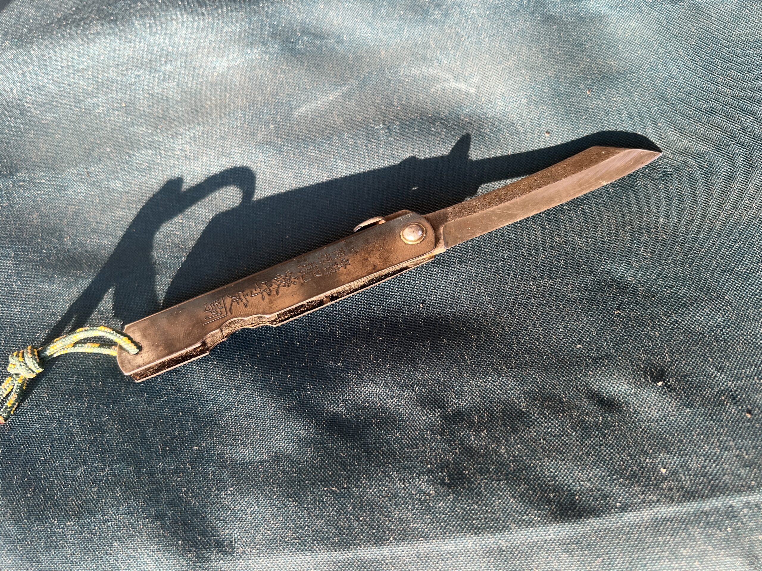 アウトドアナイフ