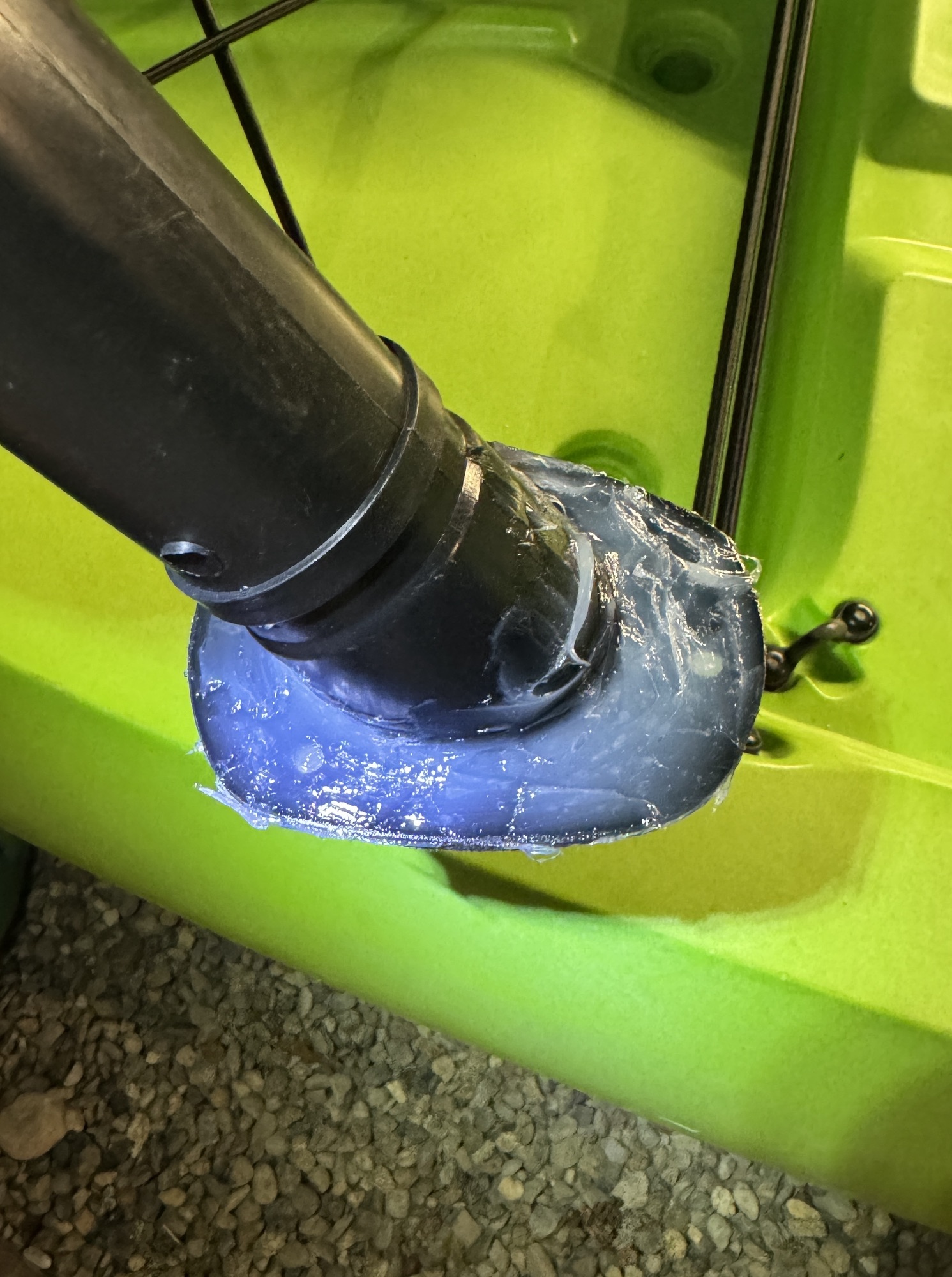 カヤックロッドホルダー