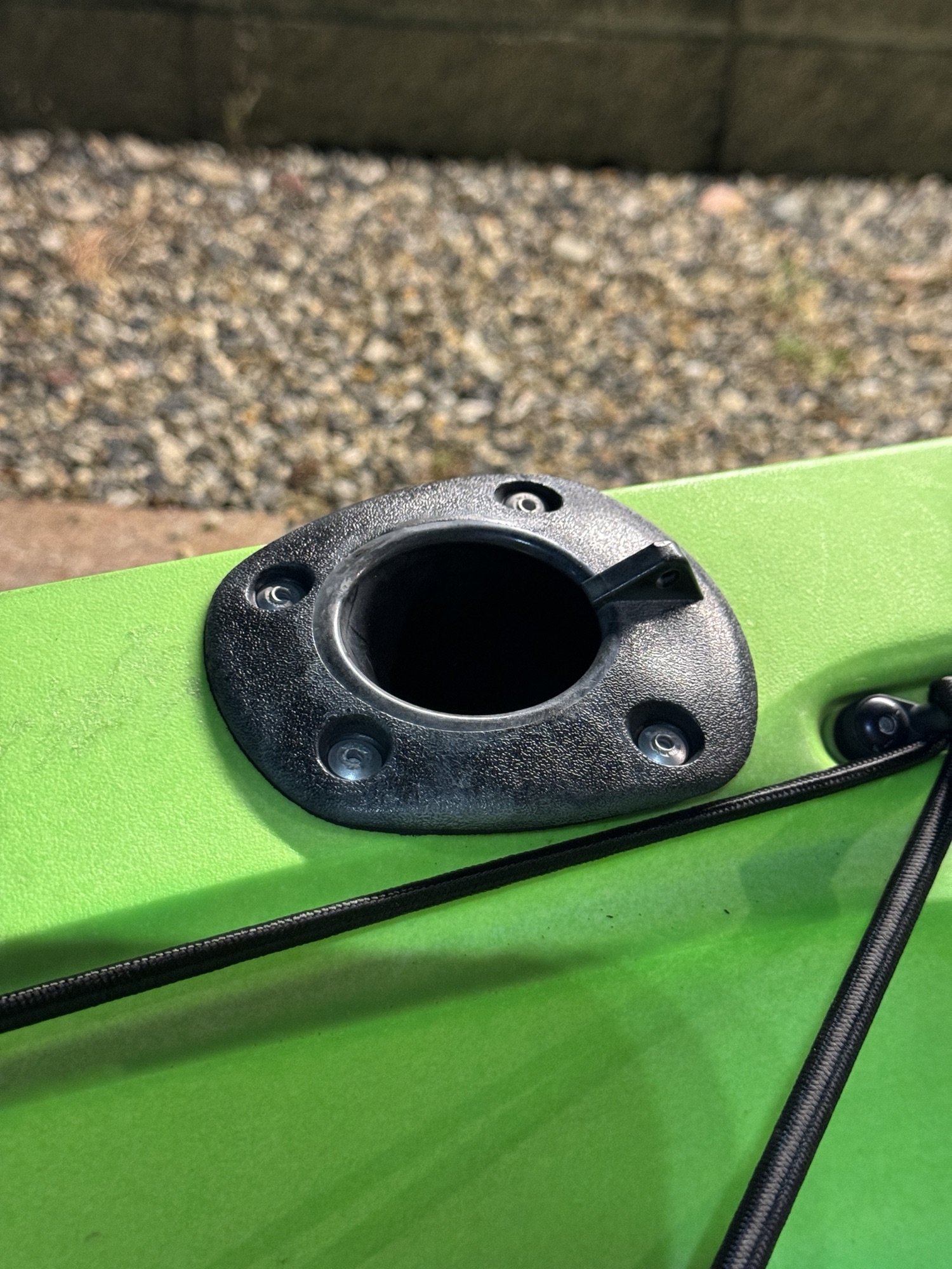 カヤックのロッドホルダーを追加