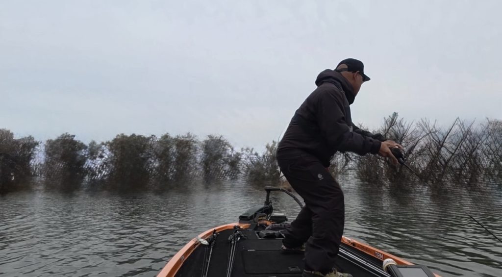 琵琶湖　バスフィッシング